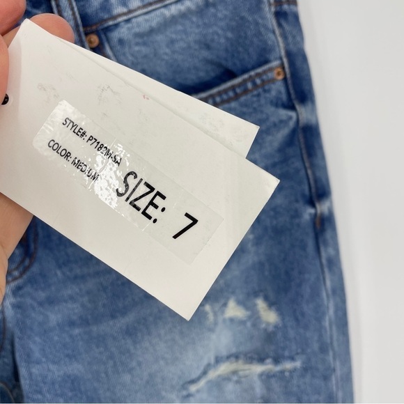 Mid Rise Distressed Jeans Pants - Picture 4 of 8